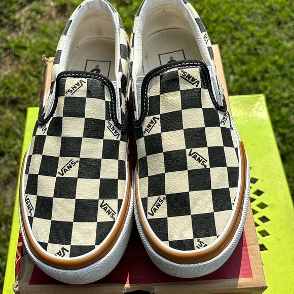 Vans Shoes - RARE stacked vans